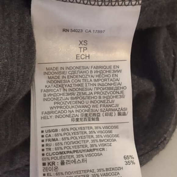 Banana Republic Gray Short Sleeve Relaxed Tshirt Silver Metallic Gray Vneck XS - Picture 10 of 10